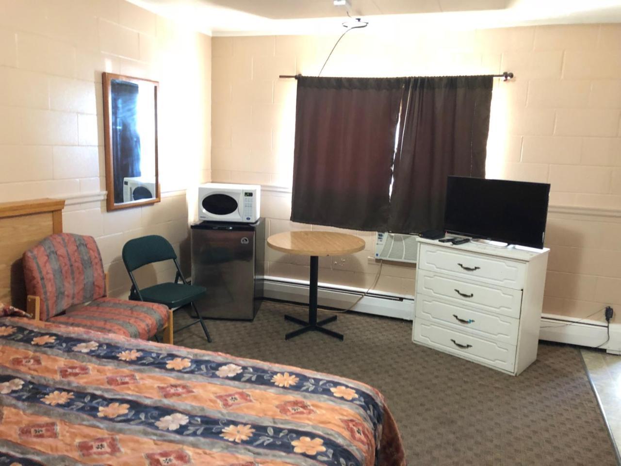 Bluebird Motel Innisfail ภายนอก รูปภาพ
