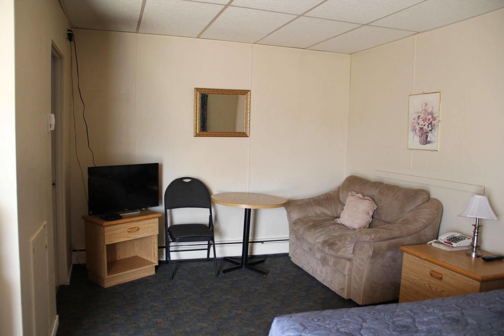 Bluebird Motel Innisfail ภายนอก รูปภาพ